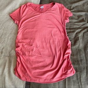 MATERNITY* pink vneck size S